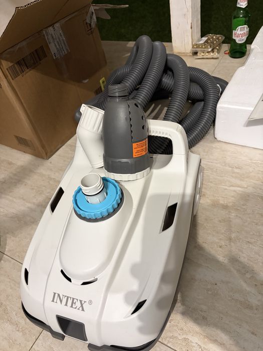 Intex ZX100 Aspirator Automat Piscina 6056 13248 l h Furtun 6.5 m