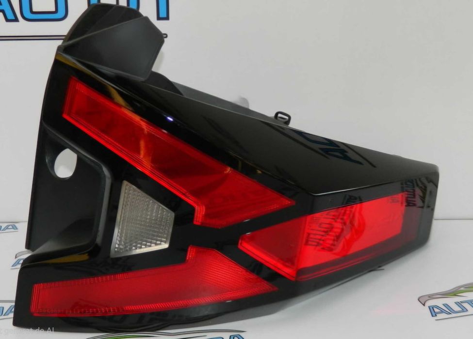 Vand lampa spate stânga si dreapta pentru Duster 3/ stop frana