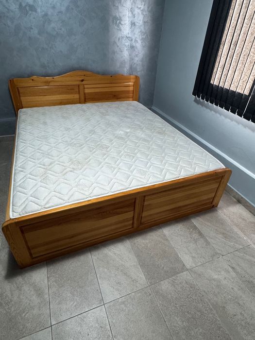 Спалня 160-200 от масивно дърво