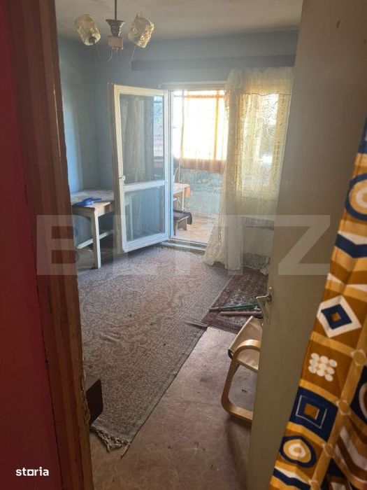 Apartament de 4 camere- Zona centrala - Ocazie!