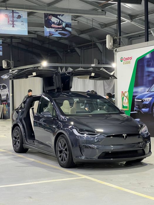 Tesla Model X Dual Motor