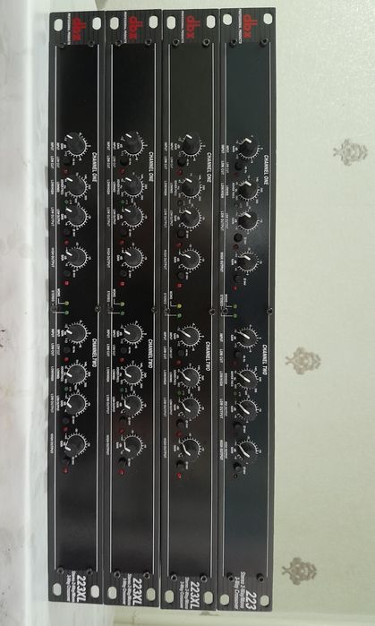 Продаются кроссоверы эквалайзеры итд...