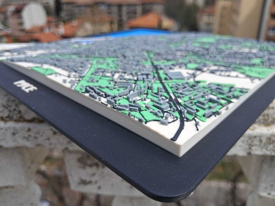 Русе на длан! Аристократизъм и релеф в 3D