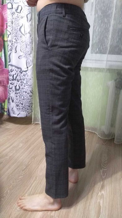 Мужские брюки молодежные