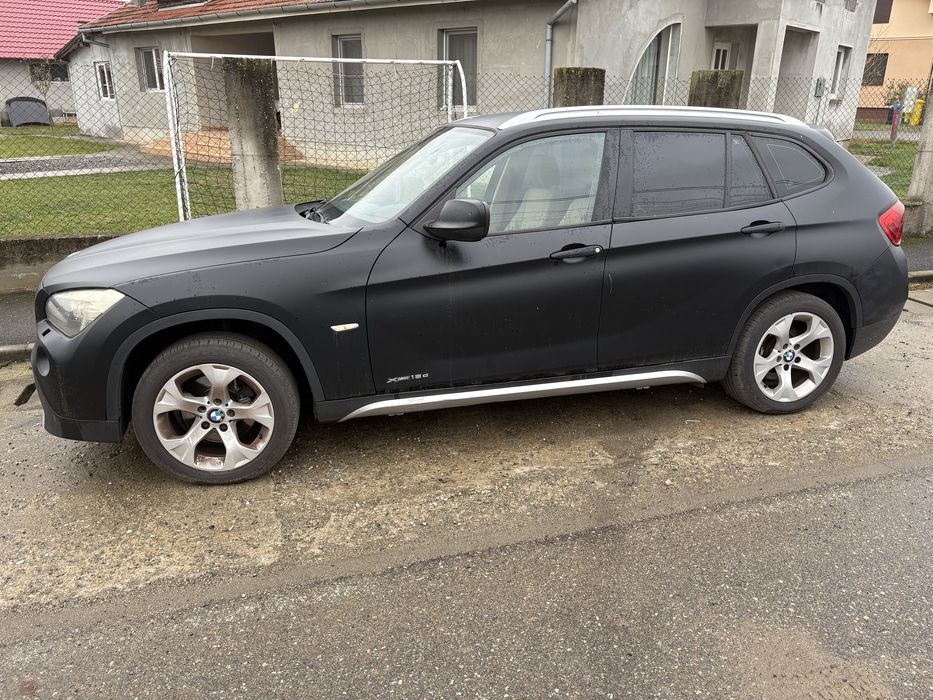 Vand bara fata, capota, faruri xenon, aripi, trager bmw x1 e84