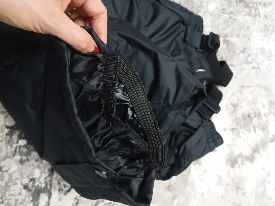 Pantaloni iarna, schi marimea 134 / 140