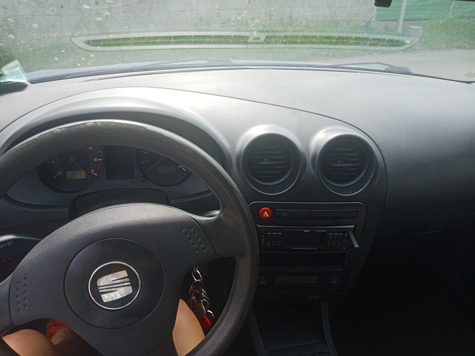 Seat Ibiza 2004 pentru navetă