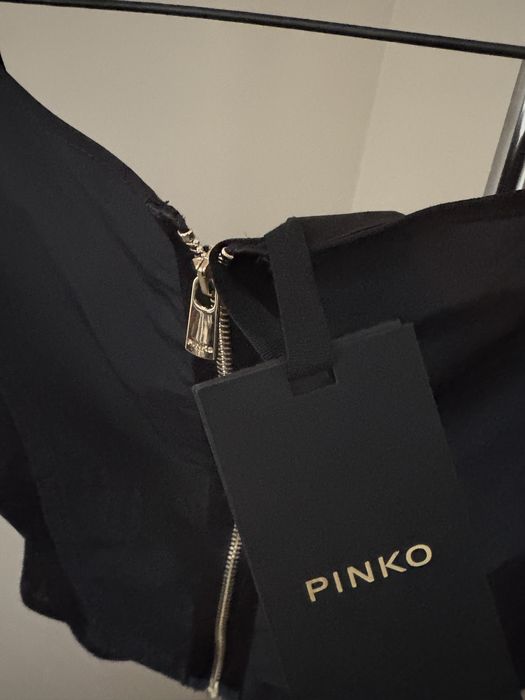Pinko корсет нов
