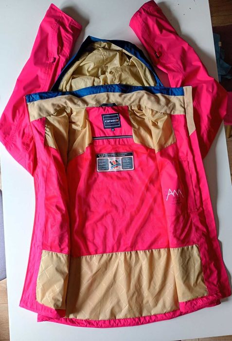 Дамско яке ветровка Icepeak