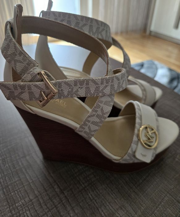 Sandale elegante