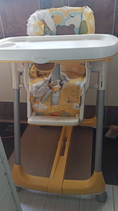 Столче за хранене + подарък пъзел 48 части