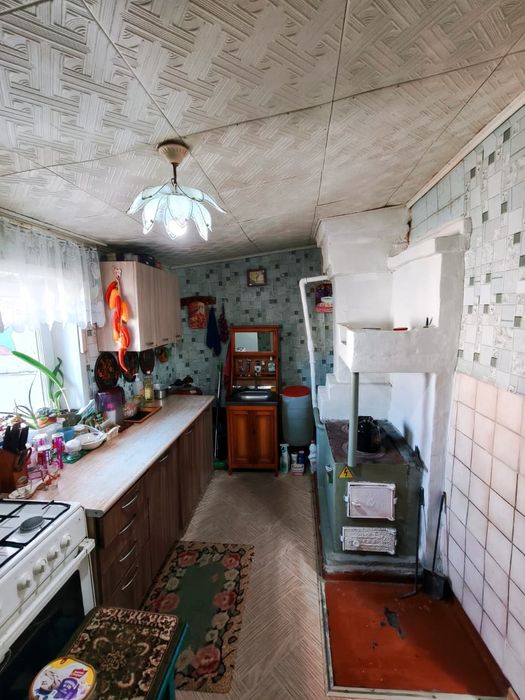 Продам дом (подъезд асфальт)