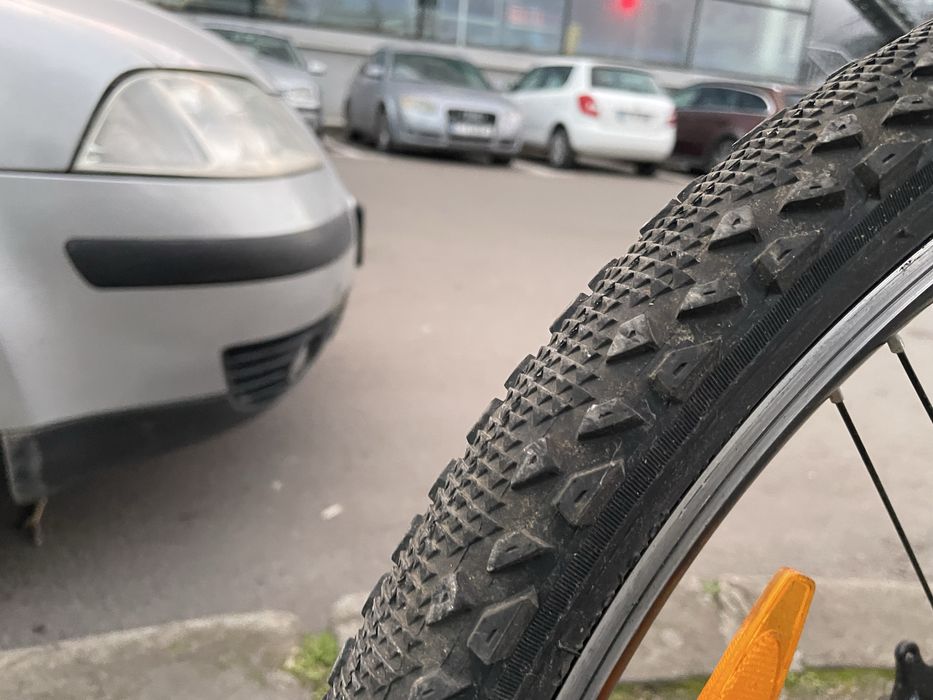 Bicicleta full suspension downhill 26”