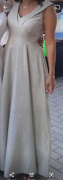 Рокля за официални поводи