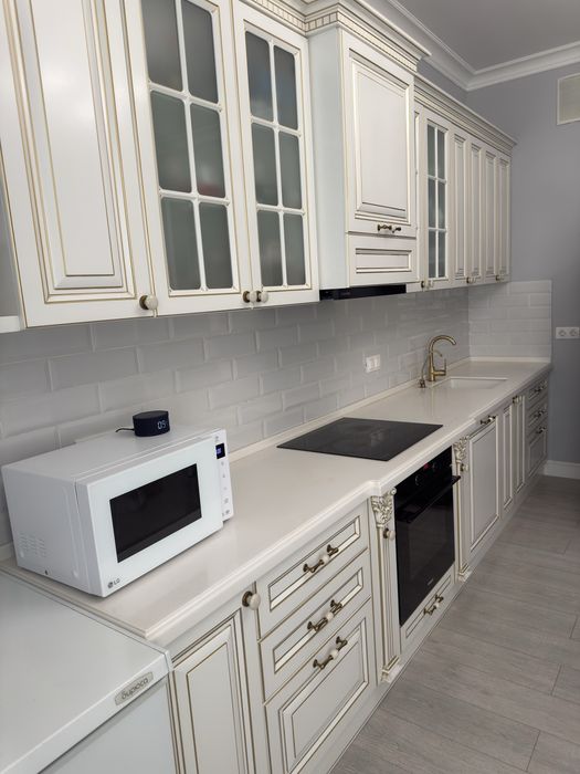 Продается кухонный гарнитур