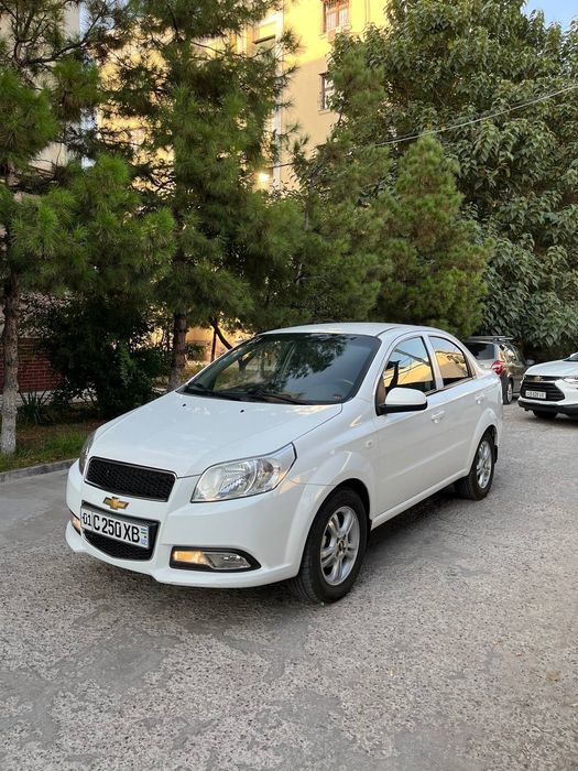 Nexia 3 yil 2022 avtomat Toza