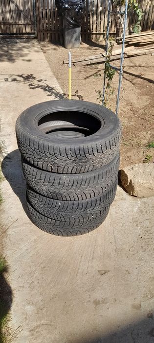 Cauciucuri iarna Nokian R 15