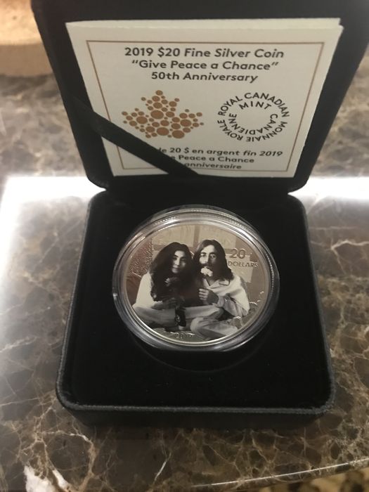 Сребърна монета “GIVE PEACE aCHANCE”  ОТ 1000,- лв до края на май