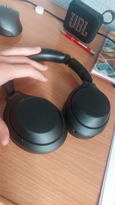 Sony WH-1000xm4 - хорошее состояние