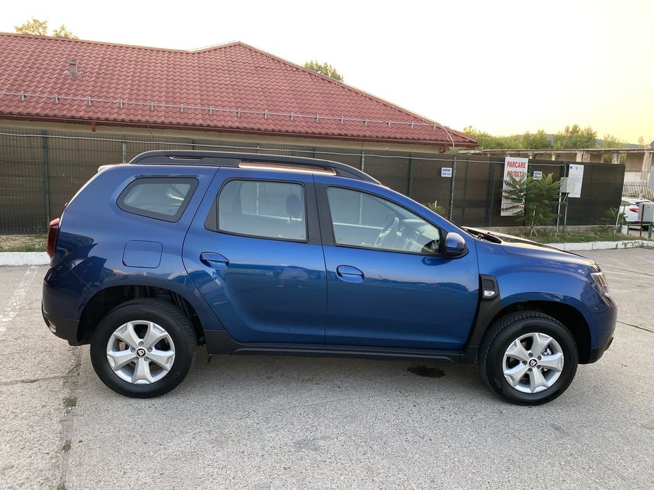 DACIA DUSTER 1,5 dci 116cp NAVI MARE camera Full Led