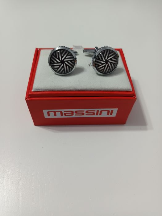 Butoni cămașă massini