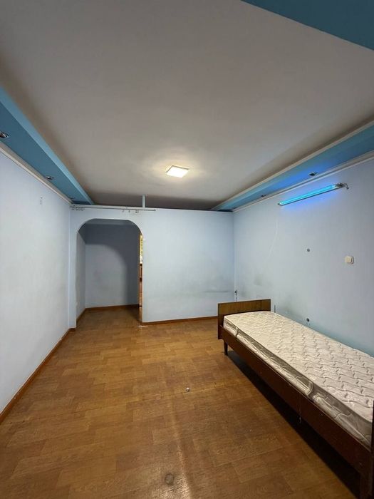 Сайрам Буз Базар 2/1/4 65м²