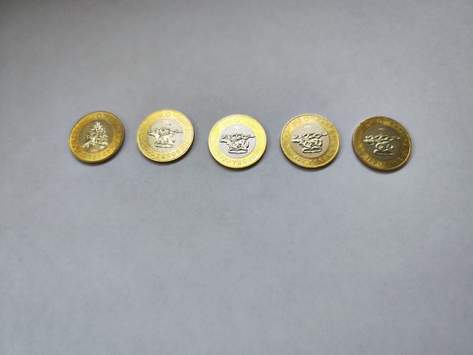 Продам коллекционные монеты