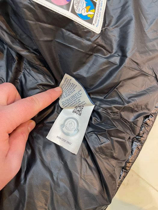 Geacă puffer Moncler neagră