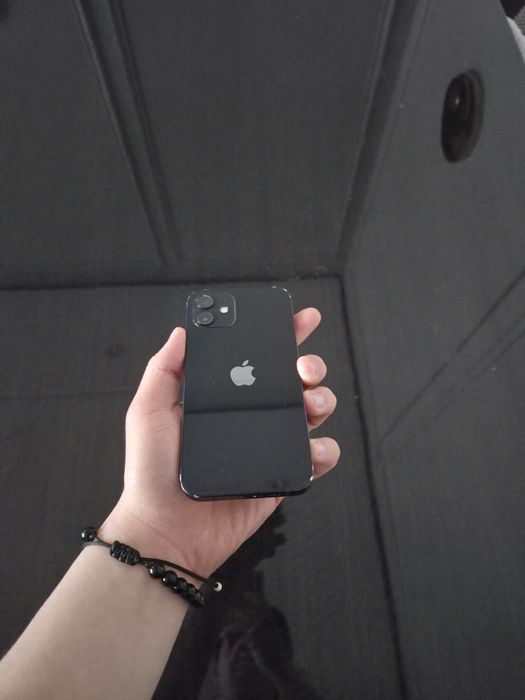 IPhone 12 , 64gb (black edition)