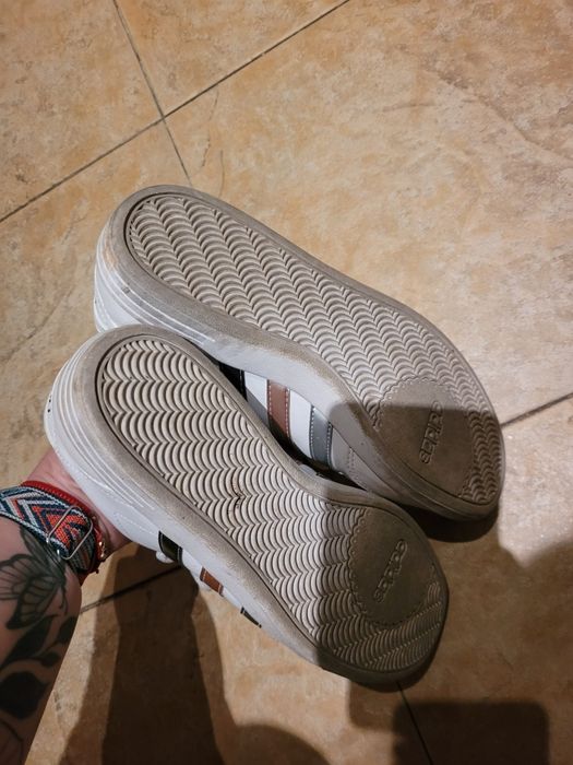 Оригинални маратонки adidas