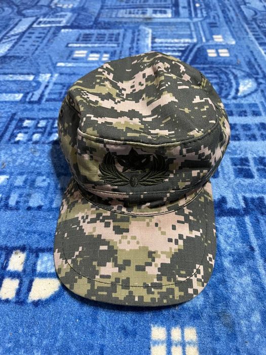 Военная форма. Полный комплект. 30 000 тг.