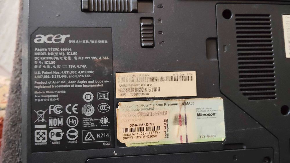 Laptop foarte vechi Acer