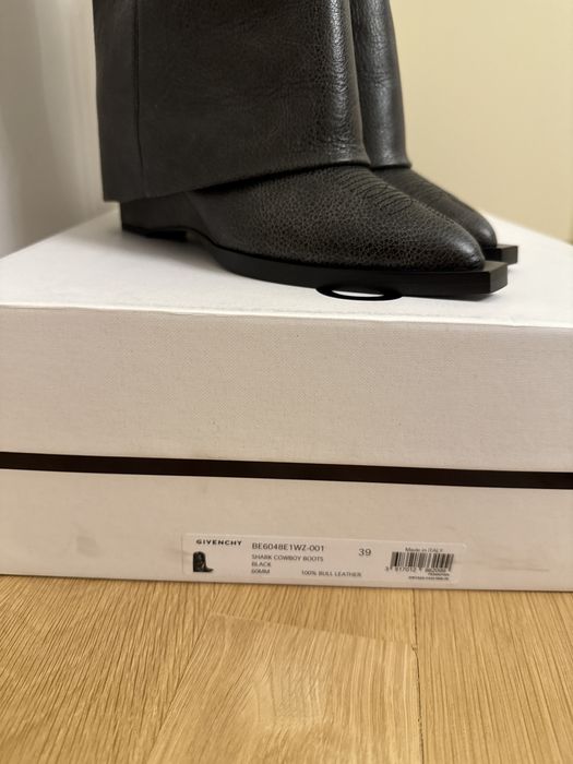 Givenchy cowboy боти ,чисто нови.