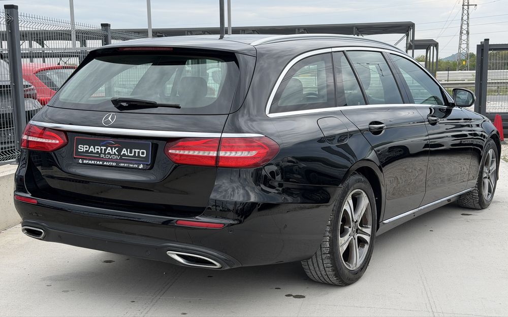 Mercedes-Benz E 220 D* 2020г* 9G* ТОП Състояние* 182.000KM* НОВА*