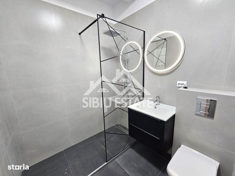 Apartament 2 camere decomandat, 2 parcari