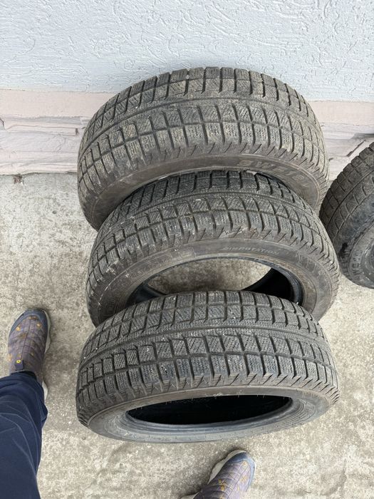 185 / 60 / 15 - GoodRide зимни 8мм дот 23год