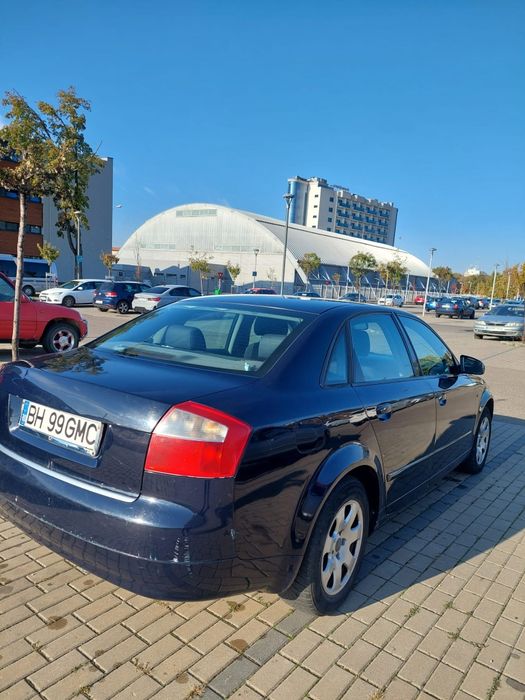 AUDI A4 2002 — imagine 4