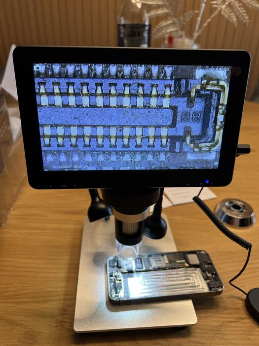 Microscop Digital Profesional, 7 inch, 16MP conecate PC, NOU