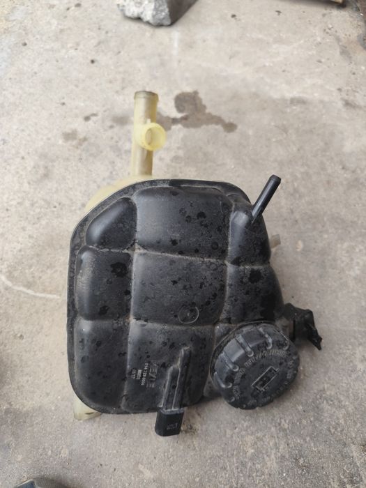 Казанче антифриз Mercedes Ml350 W164