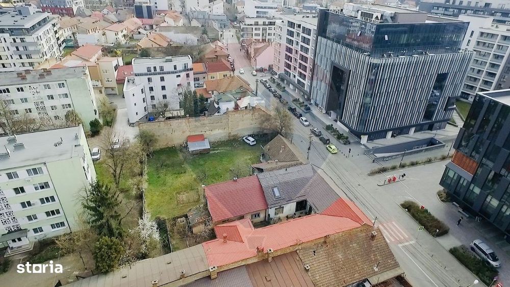 Teren de vanzare in zona Centrala