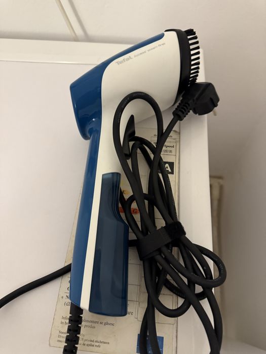 Aparat cu abur Tefal, calcare verticala