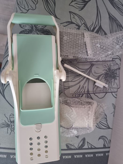 Продам новую овощерезку