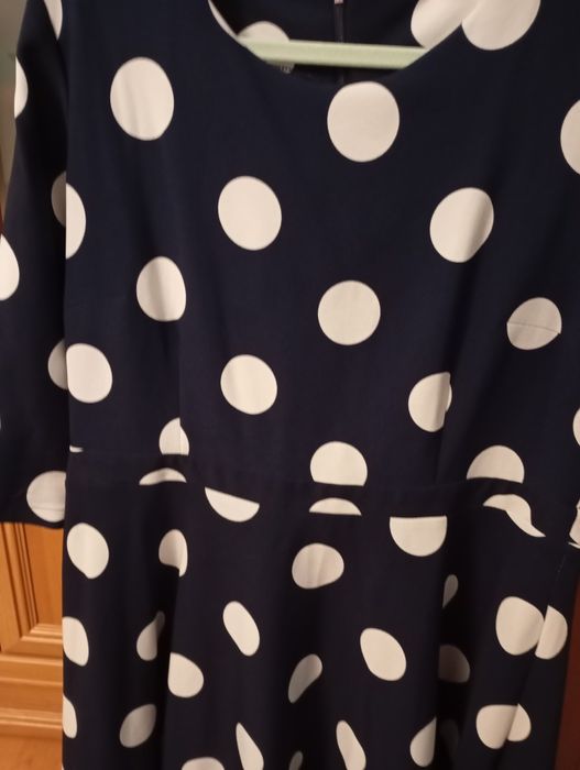 Rochie de zi cu buline