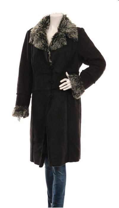 Дълго дамско зимно палто