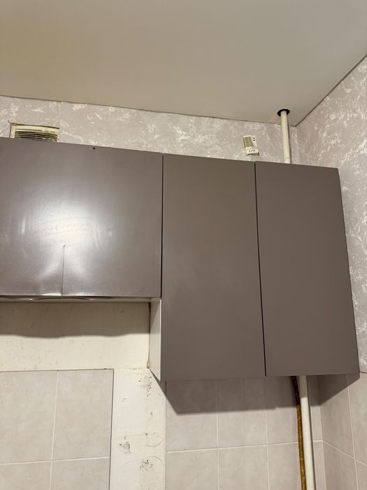 Продаю кух.гарнитур и прихожую