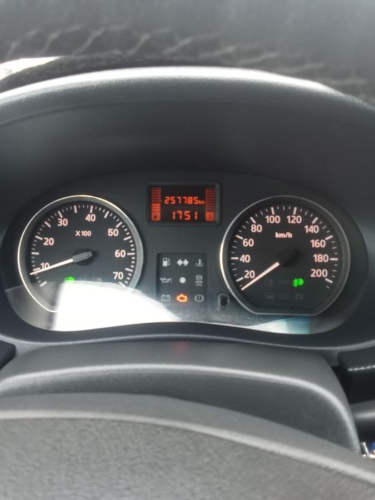 Продам машину в хорошем состоянии