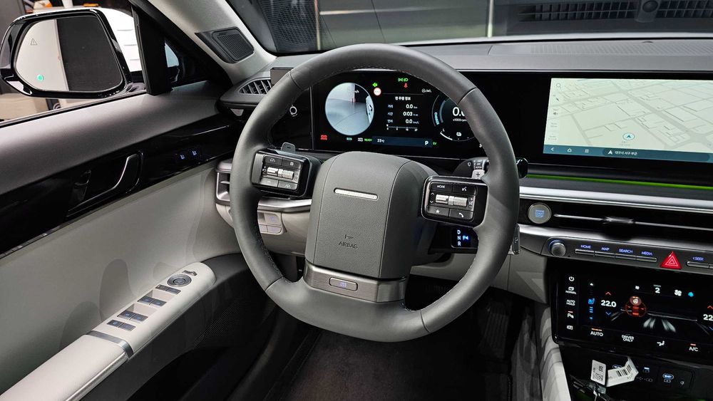 Hyundai Grandeur Hybrid