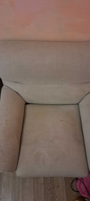 Cream sofa chair/arm chair