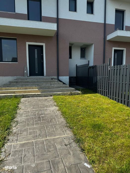 Vilă Duplex de Vis în Poiana Câmpina, Aer Curat, Liniște și Natură