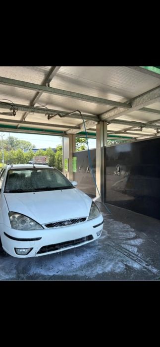 Vând ford focus mk1